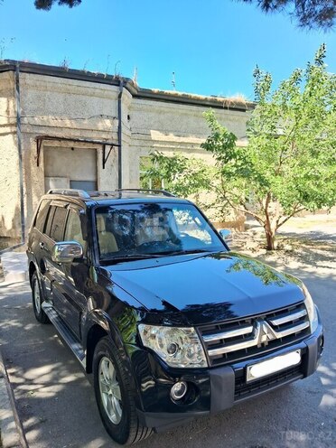 Mitsubishi Pajero 2008, 180,000 km - 3.0 л - Bakı
