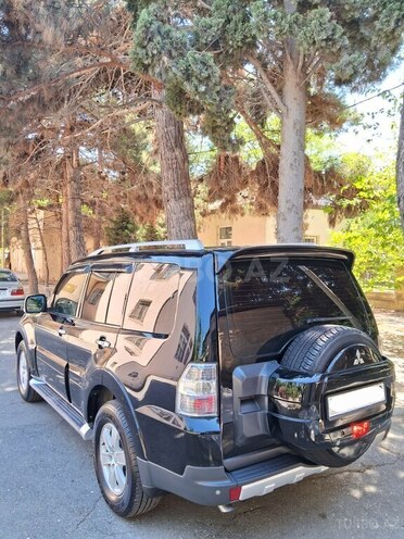 Mitsubishi Pajero 2008, 180,000 km - 3.0 л - Bakı