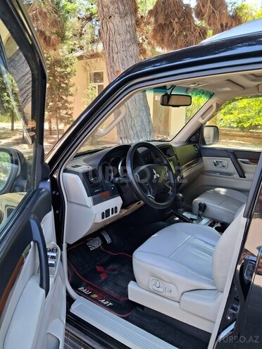 Mitsubishi Pajero 2008, 180,000 km - 3.0 л - Bakı