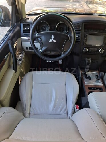 Mitsubishi Pajero 2008, 180,000 km - 3.0 л - Bakı