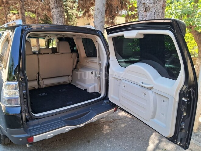Mitsubishi Pajero 2008, 180,000 km - 3.0 л - Bakı