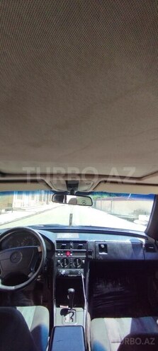 Mercedes C 180 1994, 366,645 km - 1.8 l - Quba