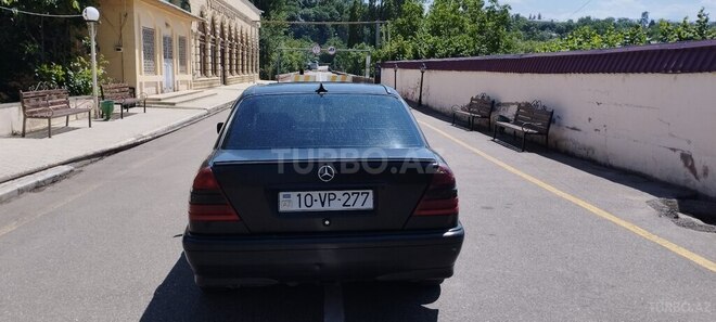 Mercedes C 180 1994, 366,645 km - 1.8 l - Quba