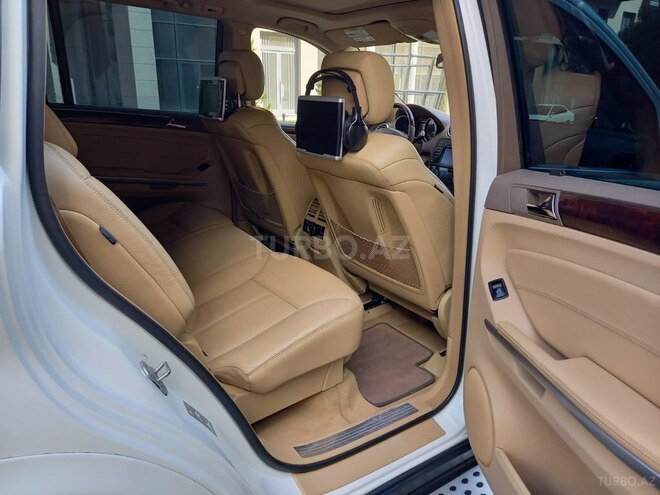 Mercedes GL 550 2009, 114,000 km - 5.5 л - Bakı