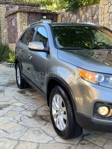Kia Sorento 2011, 258,000 km - 2.0 l - Bakı