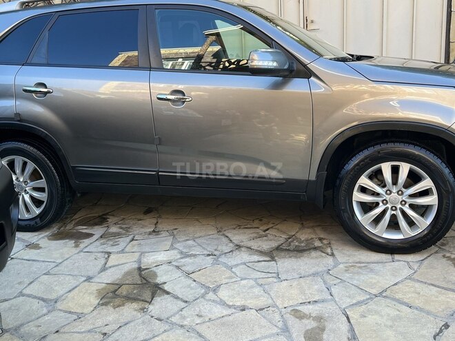 Kia Sorento 2011, 258,000 km - 2.0 l - Bakı