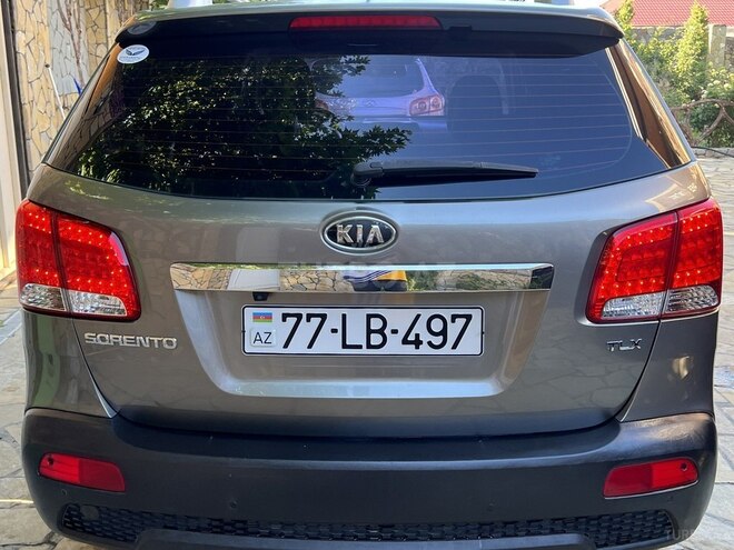 Kia Sorento 2011, 258,000 km - 2.0 l - Bakı