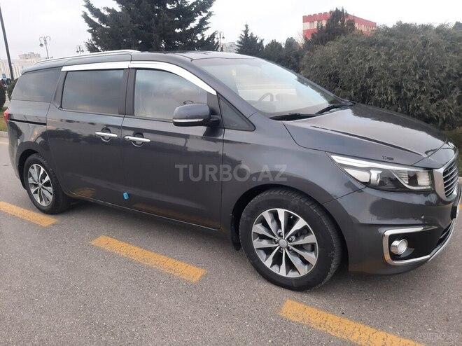 Kia Carnival 2015, 198,000 km - 2.2 l - Bakı
