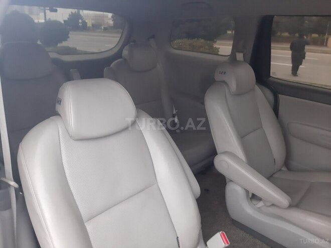 Kia Carnival 2015, 198,000 km - 2.2 l - Bakı