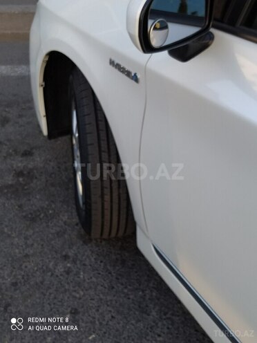 Toyota Prius 2011, 195,000 km - 1.8 l - Bakı