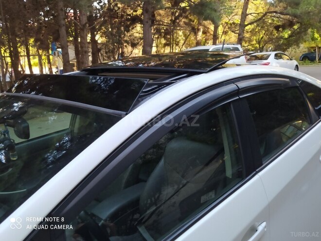 Toyota Prius 2011, 195,000 km - 1.8 l - Bakı