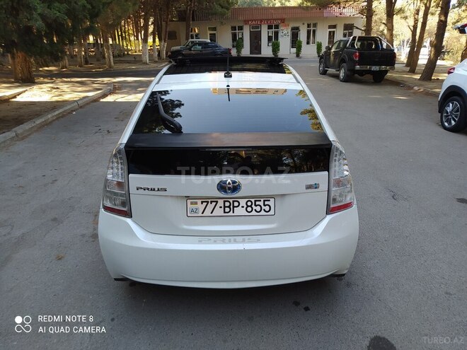 Toyota Prius 2011, 195,000 km - 1.8 l - Bakı
