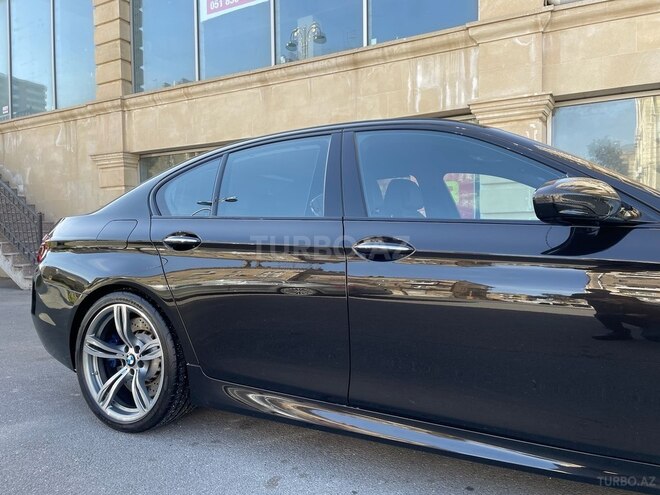 BMW M5 2012, 58,000 km - 4.4 l - Bakı