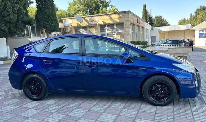 Toyota Prius 2011, 181,100 km - 1.8 l - Bakı