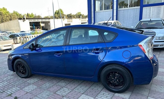 Toyota Prius 2011, 181,100 km - 1.8 l - Bakı