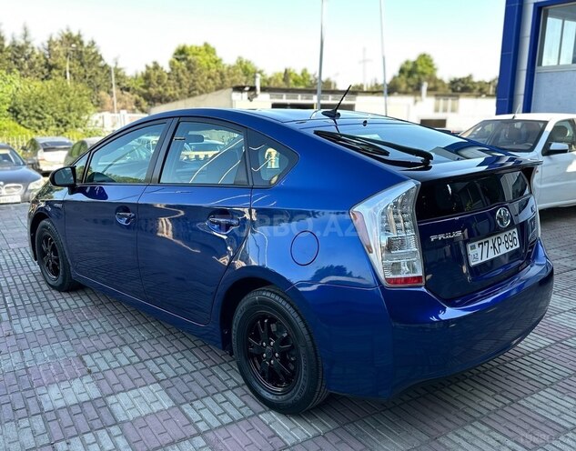 Toyota Prius 2011, 181,100 km - 1.8 l - Bakı