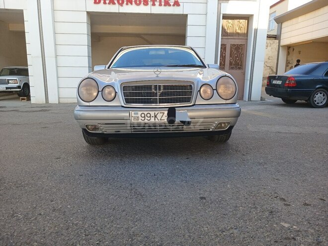 Mercedes E 240 1999, 336,821 km - 2.4 l - Bakı