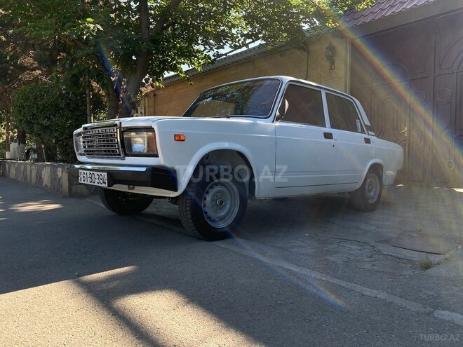 LADA (VAZ) 2107 2005, 95,000 km - 1.5 л - Yevlax