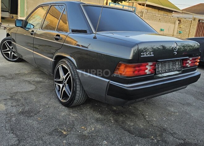 Mercedes 190 1990, 421,000 km - 2.0 л - Bakı