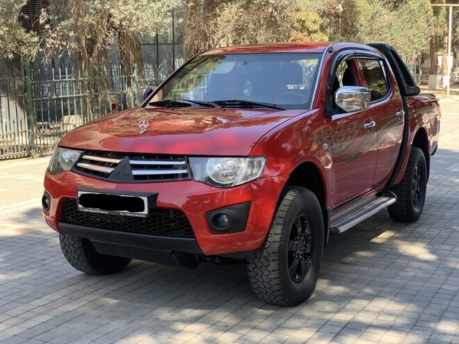 Mitsubishi L200 2013, 193,200 km - 2.5 l - Bakı