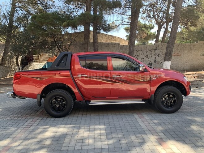 Mitsubishi L200 2013, 193,200 km - 2.5 l - Bakı