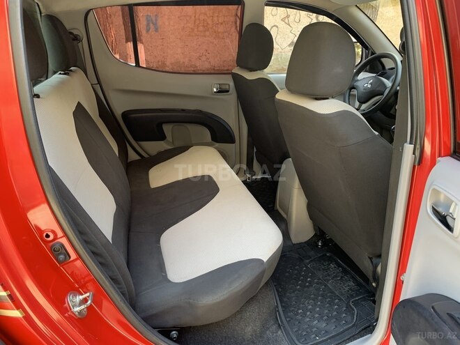 Mitsubishi L200 2013, 193,200 km - 2.5 l - Bakı