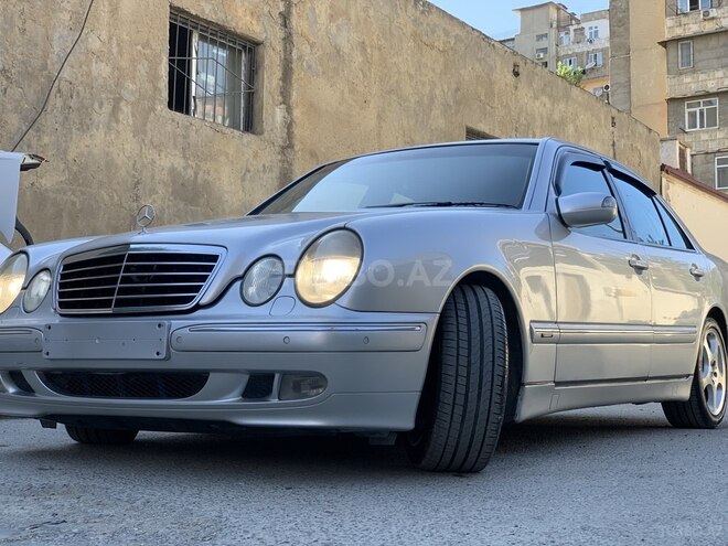 Mercedes E 320 2001, 95,440 km - 3.2 l - Bakı
