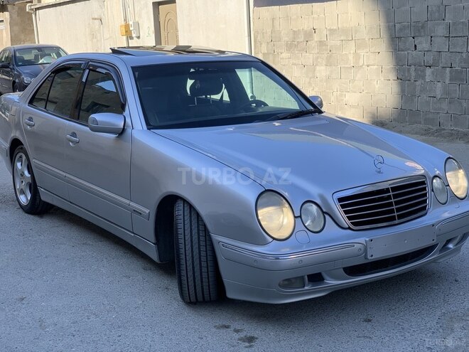 Mercedes E 320 2001, 95,440 km - 3.2 l - Bakı