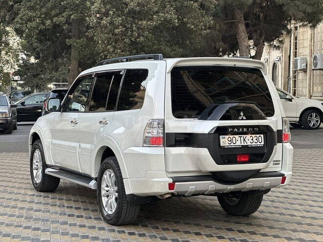Mitsubishi Pajero 2014, 98,900 km - 3.8 l - Bakı