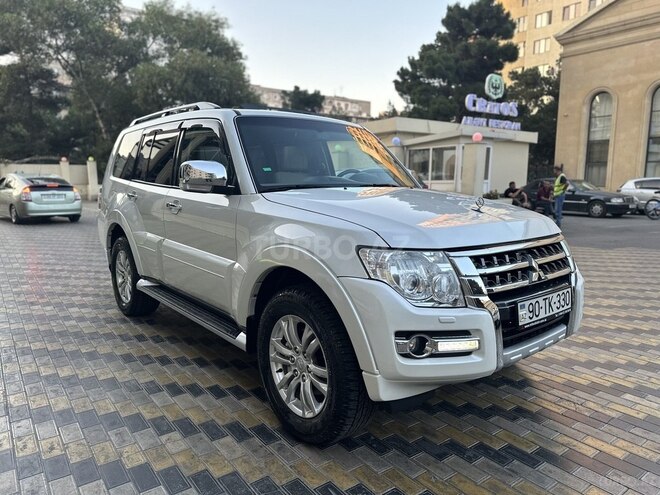 Mitsubishi Pajero 2014, 98,900 km - 3.8 l - Bakı