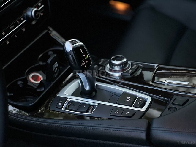 BMW 520 2013, 136,000 km - 2.0 l - Bakı