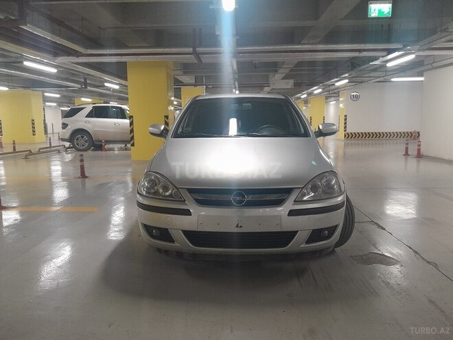 Opel Corsa 2006, 253,000 km - 1.2 l - Gəncə