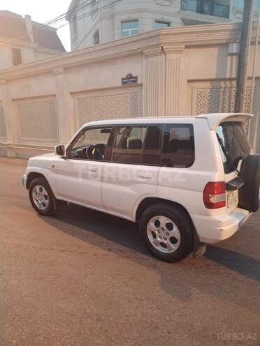 Mitsubishi Pajero io 1999, 175,000 km - 1.8 l - Bakı