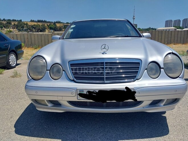 Mercedes E 220 2002, 371,550 km - 2.2 l - Bakı