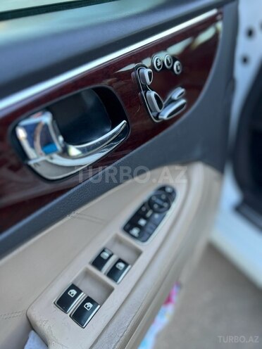 Hyundai Equus 2010, 242,300 km - 4.6 l - Bakı