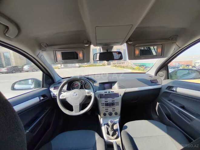 Opel Astra 2006, 210,000 km - 1.3 l - Bakı