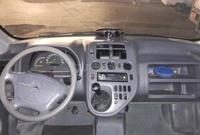 Mercedes Vito 2000, 400,000 km - 2.3 l - Sumqayıt