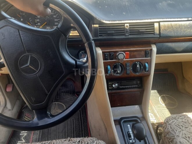 Mercedes E 200 1994, 517,708 km - 2.0 л - Sumqayıt