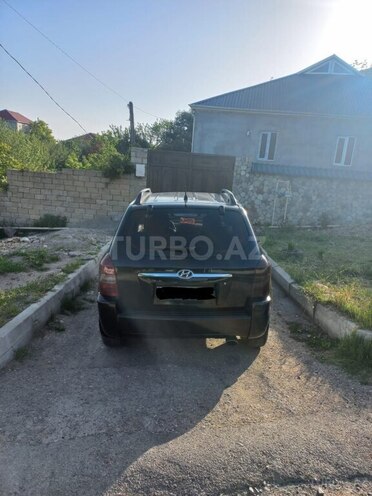 Hyundai Tucson 2005, 540,000 km - 2.0 l - Qusar