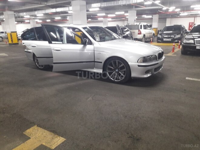 BMW 525 2001, 228,000 km - 2.5 l - Gəncə