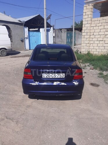 Opel Vectra 1997, 450,000 km - 2.0 l - Gəncə