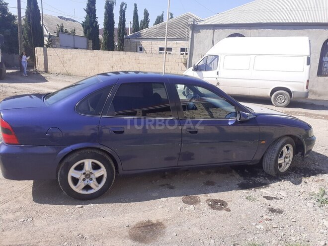 Opel Vectra 1997, 450,000 km - 2.0 l - Gəncə