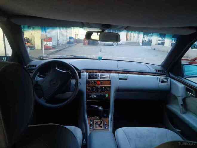 Mercedes E 240 1999, 450,000 km - 2.4 l - Gəncə