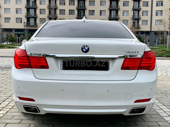 BMW 750 2009, 141,000 km - 4.4 l - Bakı