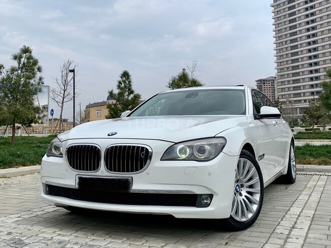 BMW 750 2009, 141,000 km - 4.4 l - Bakı