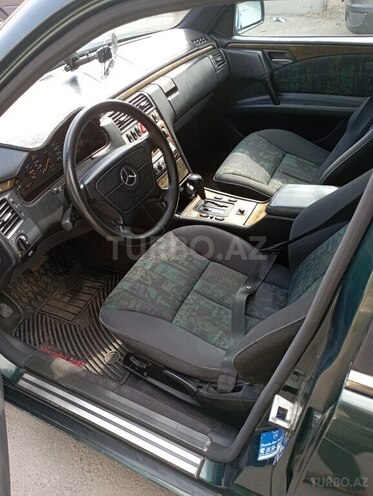 Mercedes E 230 1996, 410,500 km - 2.3 l - Bakı