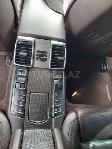 Porsche Panamera Turbo 2010, 134,000 km - 4.8 л - Sumqayıt