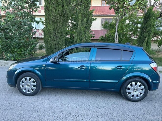 Opel Astra 2006, 218,000 km - 1.4 l - Bakı