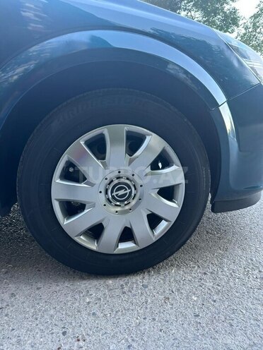 Opel Astra 2006, 218,000 km - 1.4 l - Bakı