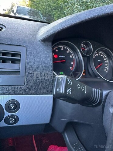 Opel Astra 2006, 218,000 km - 1.4 l - Bakı